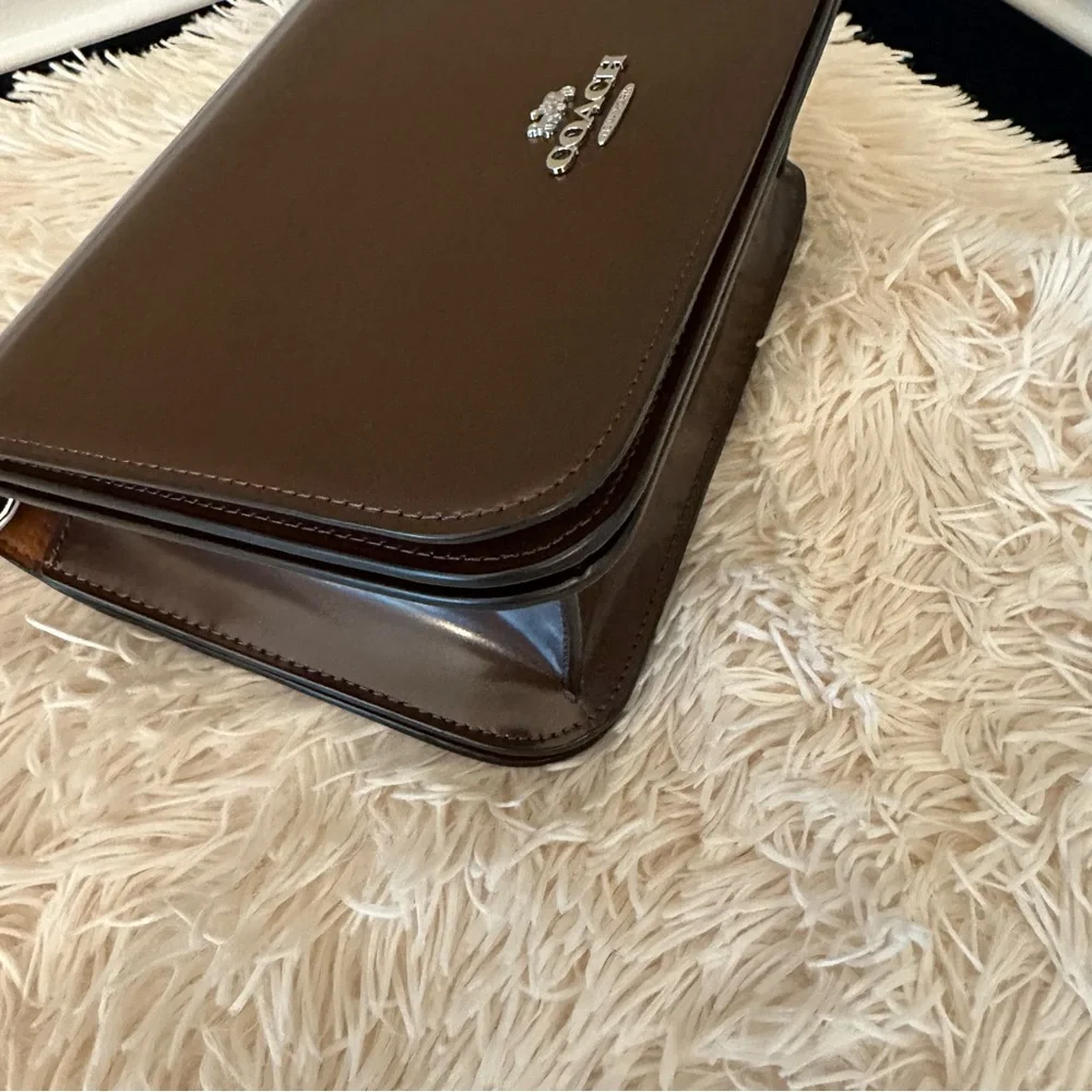 Coach Quinn crossbody in Maple - Picture 9 of 16